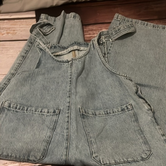 Mango overalls - Picture 4 of 4